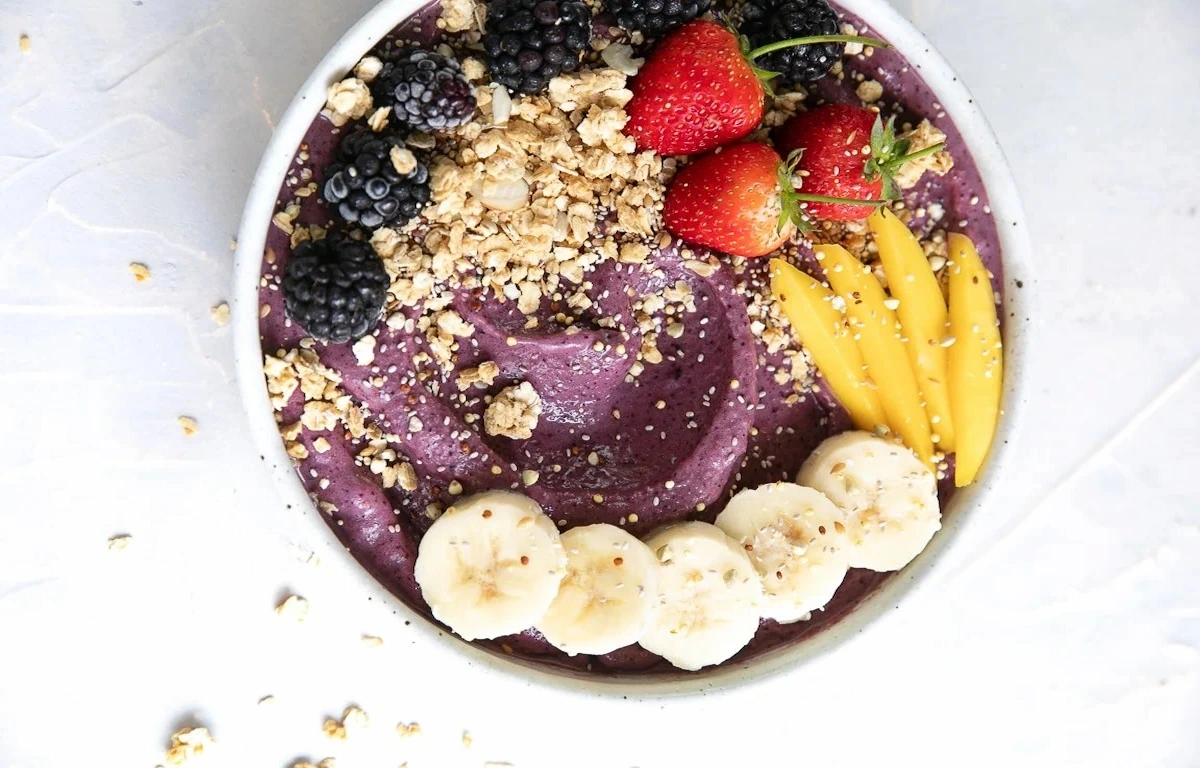 Acai Smoothie Bowl by green apple catering